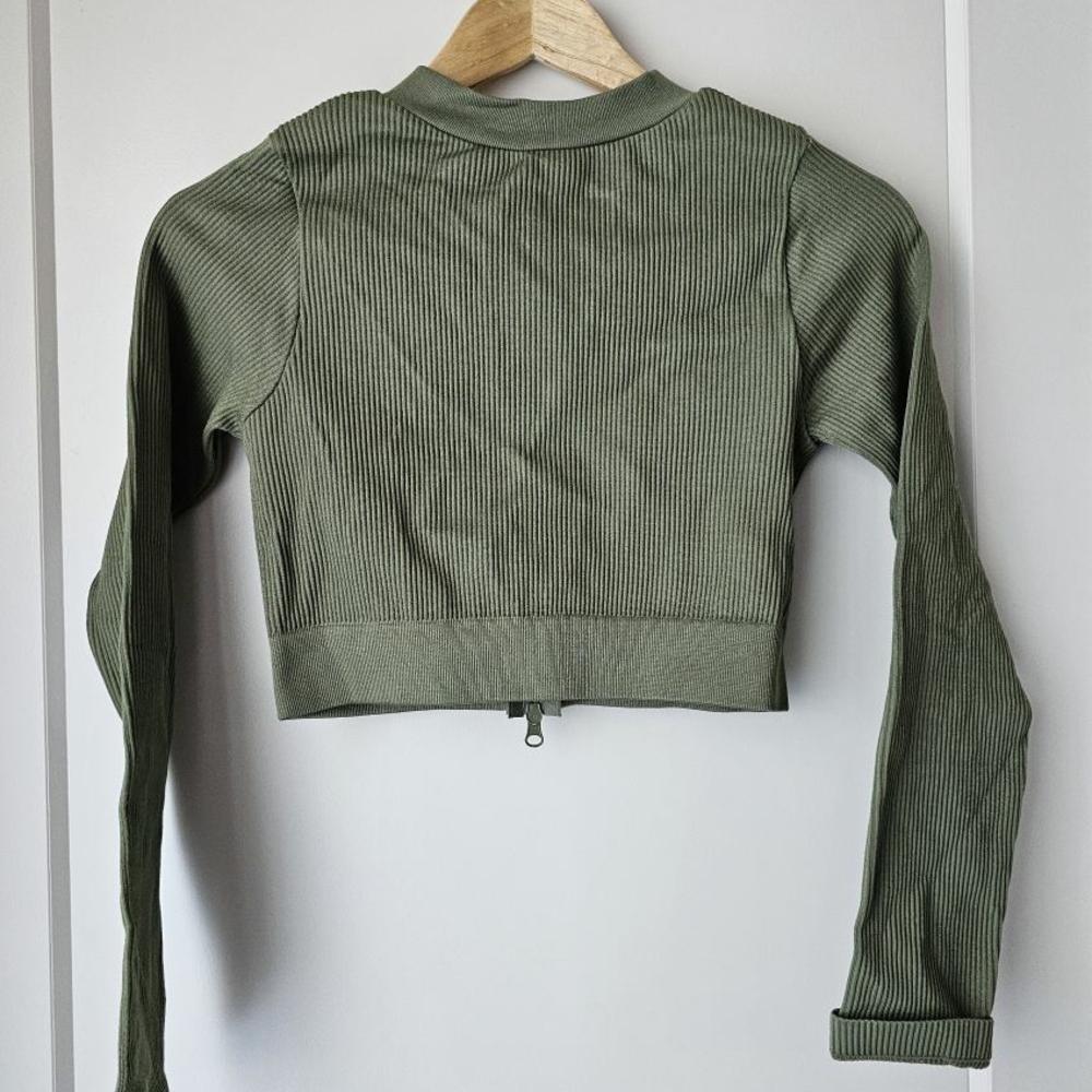 Green Ribbed Zip-Up Jacket - Picture 2 of 2